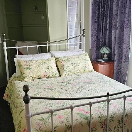 Fred&Donz Bed&Breakfast Taupo Zewnętrze zdjęcie